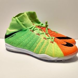 NIKE HYPERVENOM PROXIMO II TF 12 left & 11.5 right